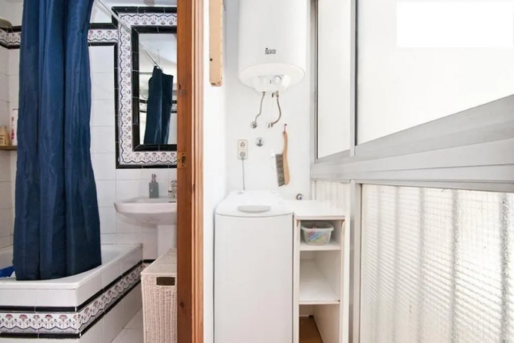 ברצלונה Quiet Apartment! Sagrada Familia! דירה